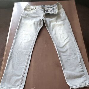 TOMHER Men's Light Gray Button Fly Jeans. Size W34 L32